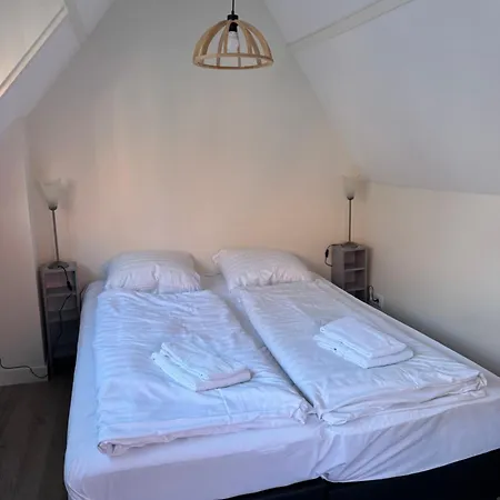 Hello - Zomerhuis Toekomststraat 8 * Noordwijk